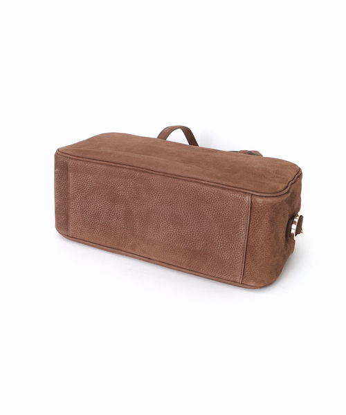 VERMEIL par iena(ヴェルメイユパーイエナ)の「SALCE サルーチェ ARISA SUEDE W34xH17xD12cm 4463250005(ボストンバッグ・レディース・ブラウン・FREE)」の3枚目の写真