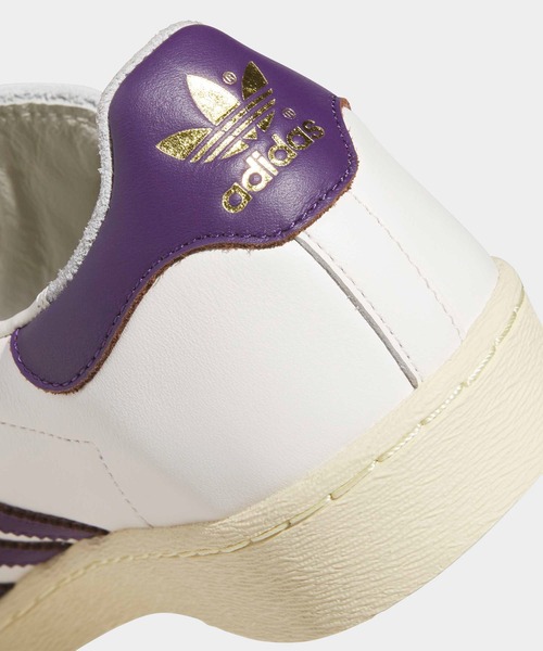 adidas(アディダス)の「ジャバー ロー シューズ(スニーカー・メンズ・ホワイト・26.0cm/25.5cm/25.0cm/24.5cm/23.5cm/22.5cm/29.0cm/28.5cm/28.0cm/27.5cm/27.0cm/26.5cm)」の2枚目の写真