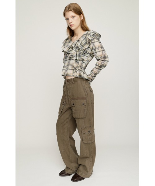 SLY(スライ)の「MULTI POCKET MILITARY PT マルチポケットミリタリーパンツ 秋服 冬服(カーゴパンツ・レディース・カーキ/ブラック・1/2)」の4枚目の写真