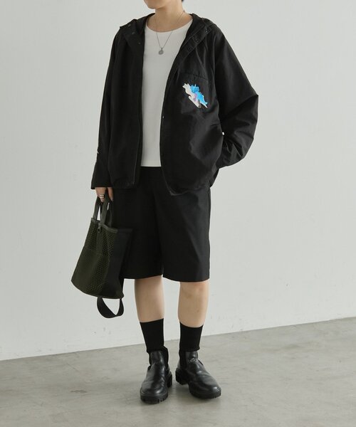ear PAPILLONNER（イアパピヨネ）の「【Takuro Matsui×ear】コラボウインドブレーカー（ブルゾン・レディース・ブラック/ベージュ・FREE）」の19枚目の写真