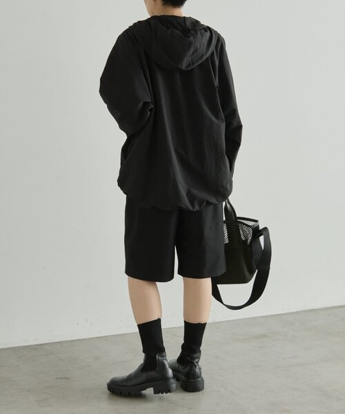 ear PAPILLONNER（イアパピヨネ）の「【Takuro Matsui×ear】コラボウインドブレーカー（ブルゾン・レディース・ブラック/ベージュ・FREE）」の21枚目の写真