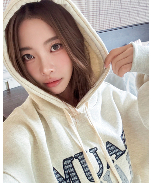 muahmuah（ムーアムーア）の「ドットチェックパッチルーズフィットフードパーカー[オートミール]（パーカー・レディース・その他・FREE）」の6枚目の写真