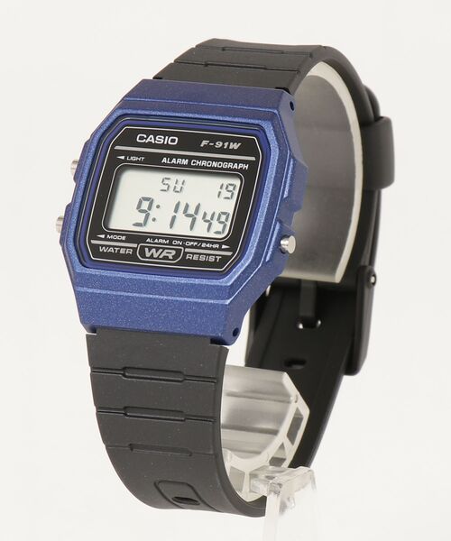 CASIO（カシオ）の「【RE】【CASIO（カシオ）】スタンダードデジタル　腕時計（デジタル腕時計・メンズ・グレー/ブルー・FREE）」の2枚目の写真