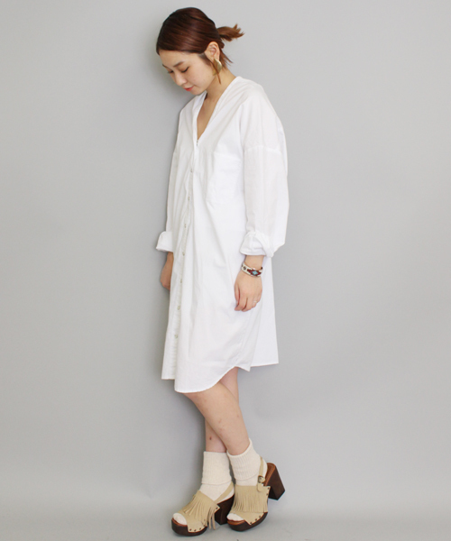 mystic（ミスティック）の「【mystic】ダンガリーシャツワンピース（ワンピース・レディース・オフホワイト/ブルー/ネイビー・ﾌﾘ-）」の4枚目の写真