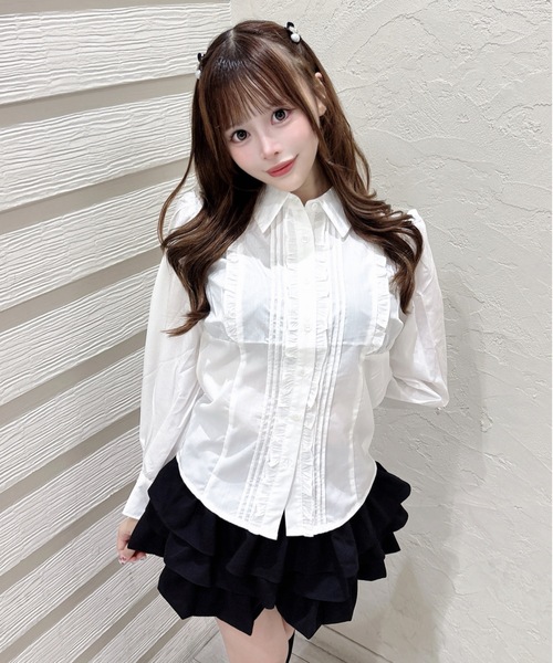 one way(ワンウェイ)の「フリル切り替えシャツ(シャツ/ブラウス・レディース・ブラック系その他/ブルー系その他/ホワイト系その他/ホワイト・FREE)」の1枚目の写真
