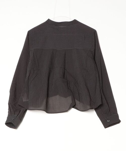 hunch(ハンチ)の「hunch フロントデザインブラウス 長袖(シャツ/ブラウス・レディース・チャコール/ライトベージュ/ブラウン・FREE)」の4枚目の写真