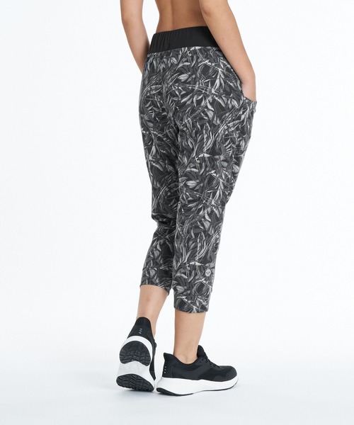ROXY（ロキシー）の「ROXY FITNESS FEEL FREE LOOSE PANTS ドレープパンツ /速乾 【2026年秋冬モデル】/ロキシーウエストゴムドレープパンツ（その他パンツ・レディース・ブラック/ブルー/マルチ・SMALL/MEDIUM/LARGE）」の13枚目の写真