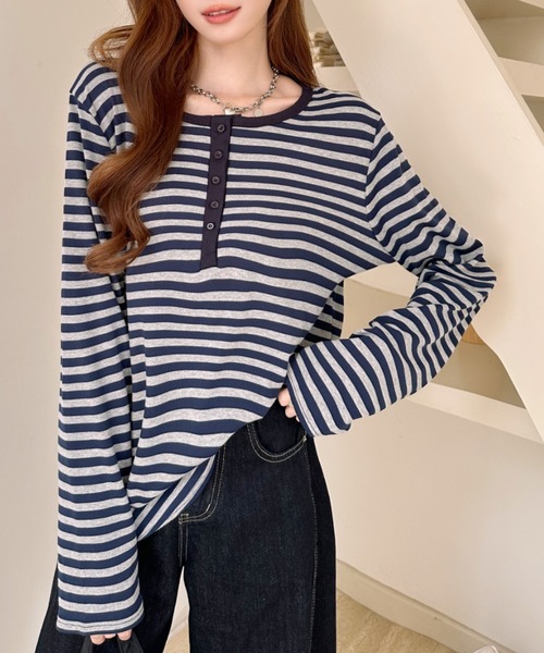 Ada.(エイダ)の「配色ボーダー ヘンリーネック カットソー(Tシャツ/カットソー・レディース・ネイビー/ホワイト/グレー・FREE)」の8枚目の写真