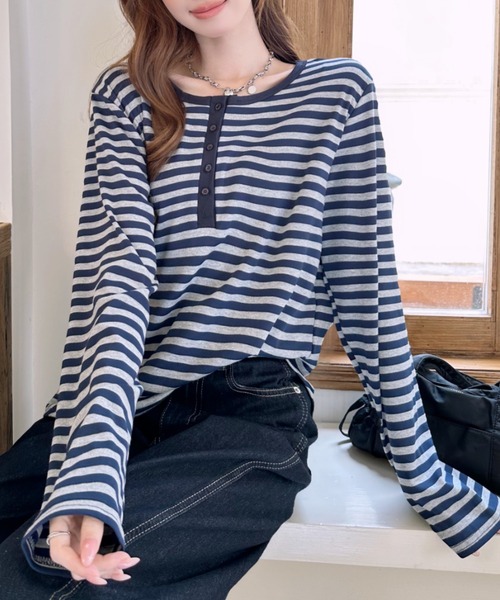 Ada.(エイダ)の「配色ボーダー ヘンリーネック カットソー(Tシャツ/カットソー・レディース・ネイビー/ホワイト/グレー・FREE)」の6枚目の写真