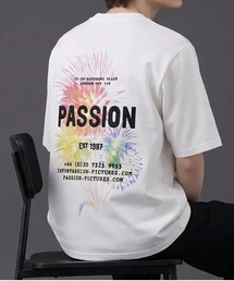PASSION ロゴ アートグラフィック バックプリント 半袖Tシャツ