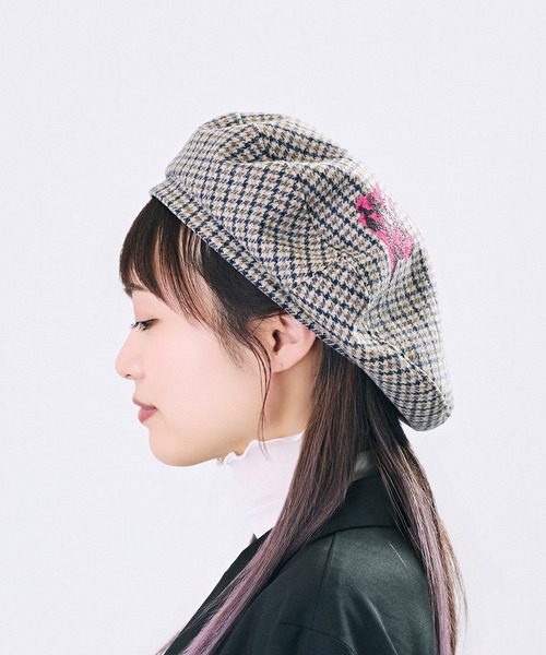 CA4LA(カシラ)の「COW MOTIF BERET(ハンチング/ベレー帽・メンズ・ブラック/オフホワイト/ベージュ・ONESIZE)」の5枚目の写真