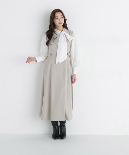 NATURAL BEAUTY BASIC(ナチュラルビューティーベーシック)の「サイドプリーツジャンスカ(ワンピース・レディース・ベージュ/チャコールグレー/ブラウン・MEDIUM/SMALL)」の18枚目の写真