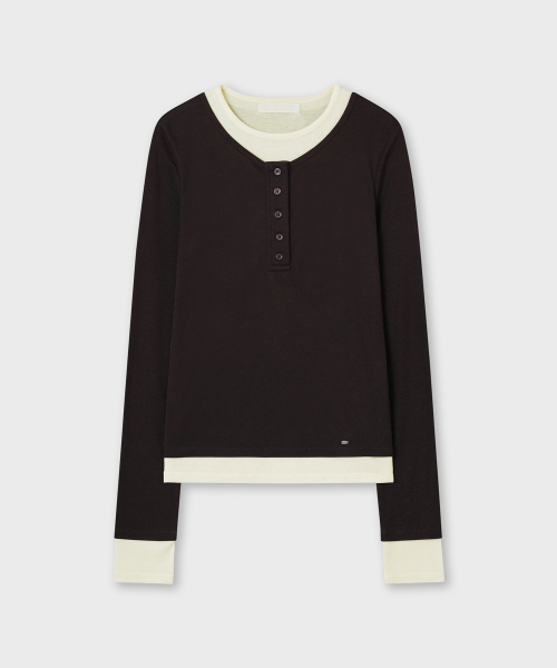 PLAC WOMEN(プレイス・ウィメン)の「レイヤードヘンリーロングスリーブブラウン(Tシャツ/カットソー・レディース・ブラウン・O/S)」の4枚目の写真