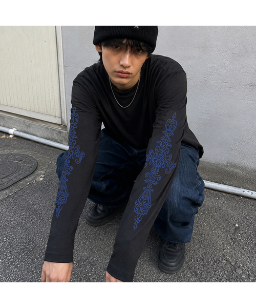 GRAVER ORDINARY（グレイバーオーディナリー）の「[ODNR UNISEX]SIM SLEEVE ロングスリーブ Tシャツ_3color（Tシャツ/カットソー・レディース・ブラック/チャコールグレー/ホワイト・MEDIUM/LARGE）」の3枚目の写真