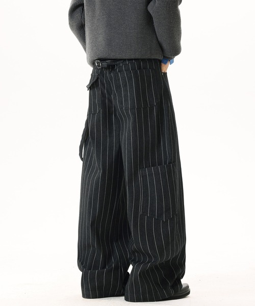 HOOK(フック)の「HOOK ピンストライプワイドカーブカーゴパンツ(カーゴパンツ・メンズ・ブラック・S/M/L)」の9枚目の写真