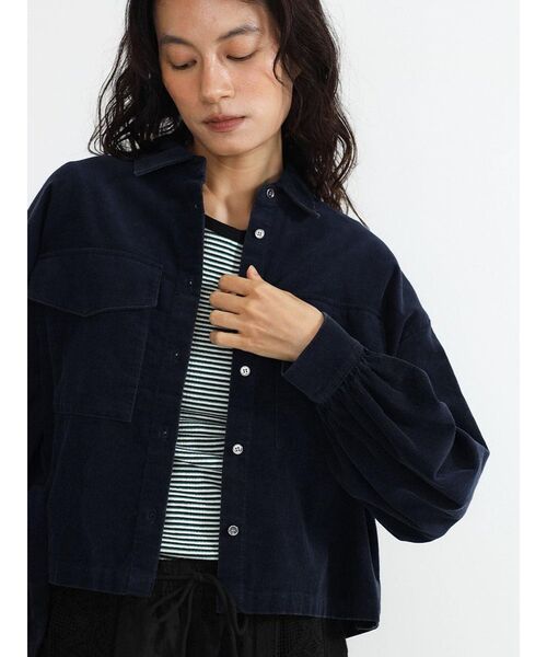 FIKA.(フィーカ)の「Fine corduroy shirt(シャツ/ブラウス・レディース・ネイビー/ダークブラウン・MEDIUM)」の2枚目の写真