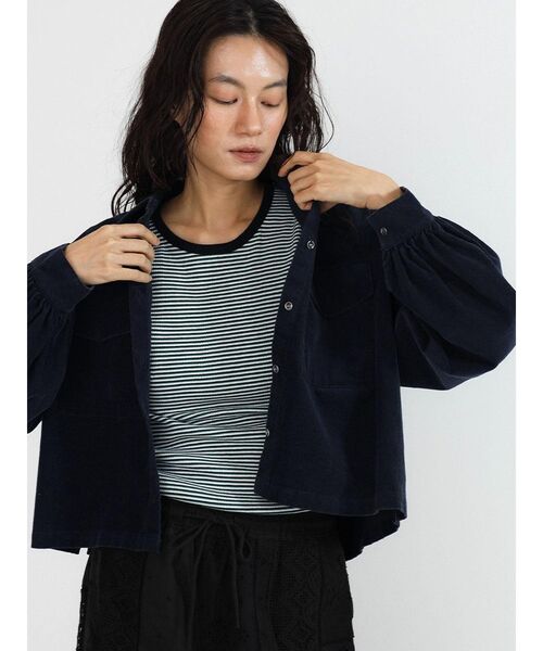 FIKA.(フィーカ)の「Fine corduroy shirt(シャツ/ブラウス・レディース・ネイビー/ダークブラウン・MEDIUM)」の7枚目の写真