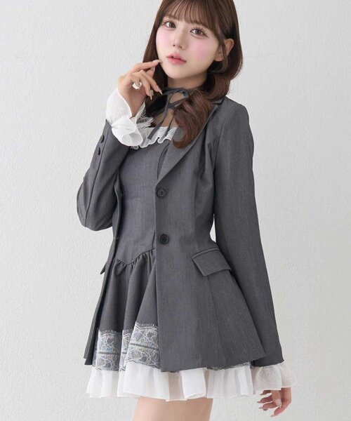 Belle Charme(ベルシャルム)の「【Belle Charme】Lace-up Tailored Jacket(テーラードジャケット・レディース・ブラック/グレー/ベージュ・FREE)」の1枚目の写真