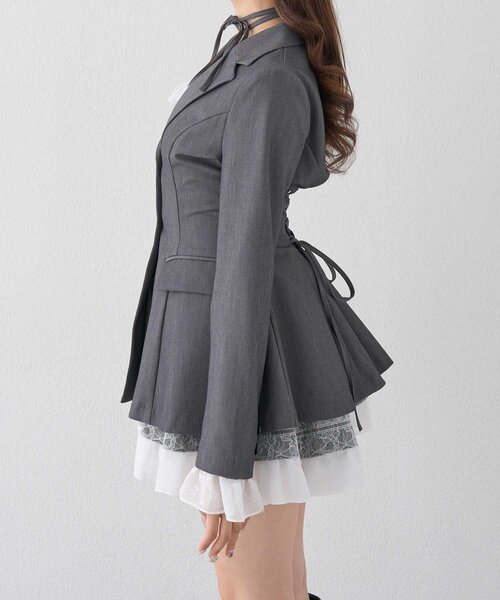 Belle Charme(ベルシャルム)の「【Belle Charme】Lace-up Tailored Jacket(テーラードジャケット・レディース・ブラック/グレー/ベージュ・FREE)」の7枚目の写真