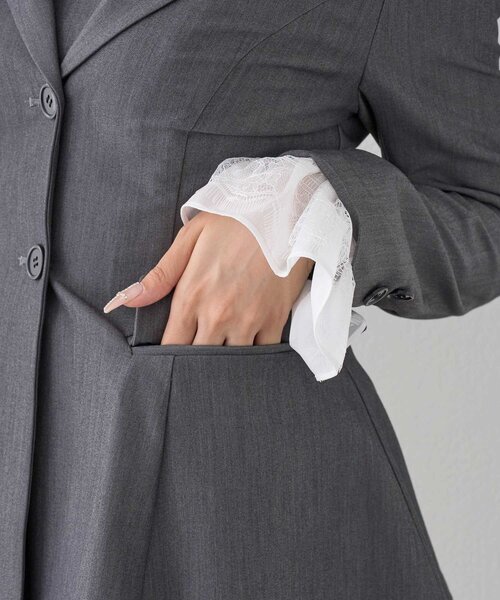 Belle Charme(ベルシャルム)の「【Belle Charme】Lace-up Tailored Jacket(テーラードジャケット・レディース・ブラック/グレー/ベージュ・FREE)」の12枚目の写真