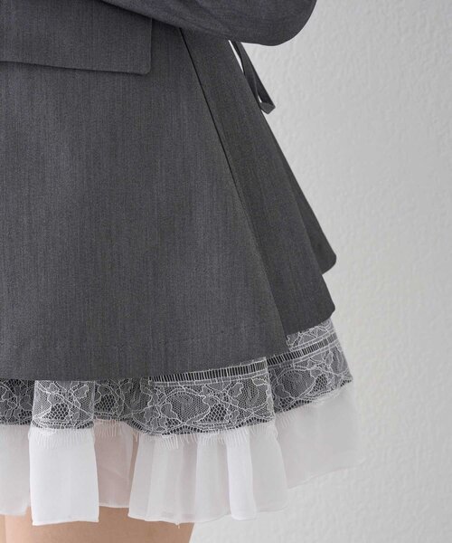 Belle Charme(ベルシャルム)の「【Belle Charme】Lace-up Tailored Jacket(テーラードジャケット・レディース・ブラック/グレー/ベージュ・FREE)」の13枚目の写真