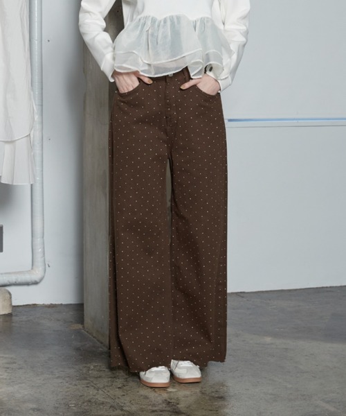 OFROOM(オフルーム)の「【2026秋冬新作】Dot Print Denim Pants|ドットプリントデニムパンツ(デニムパンツ・レディース・ブルー/ライトブルー/ブラウン・LARGE/MEDIUM/SMALL)」の6枚目の写真