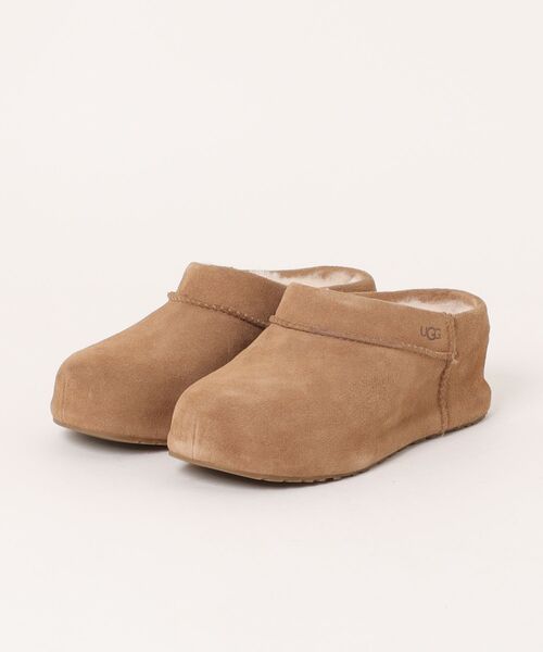UGG(アグ)の「W ENWRAP CLOG 1180254(ブーツ・レディース・ブラウン・6/8/5/7)」の1枚目の写真