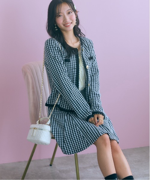 marun(マルン)の「<大きいサイズ>千鳥チェックジャガードスカート marun(スカート・レディース・ブラウン/ブラック・L/5L/4L/3L/LL)」の4枚目の写真