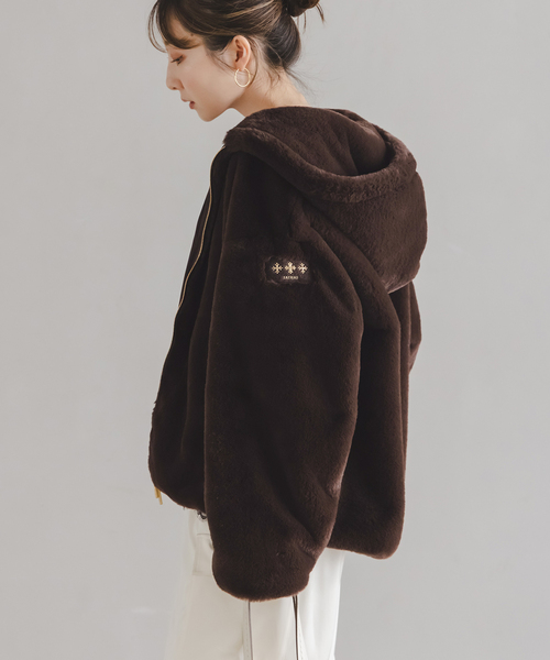 Noble（ノーブル）の「《WEB・一部店舗限定追加2》TATRAS/タトラス YUMOLA(ユモラ)（ブルゾン・レディース・チョコ/ライトグレー・SMALL/X-SMALL）」の4枚目の写真