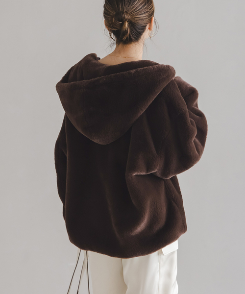 Noble（ノーブル）の「《WEB・一部店舗限定追加2》TATRAS/タトラス YUMOLA(ユモラ)（ブルゾン・レディース・チョコ/ライトグレー・SMALL/X-SMALL）」の5枚目の写真