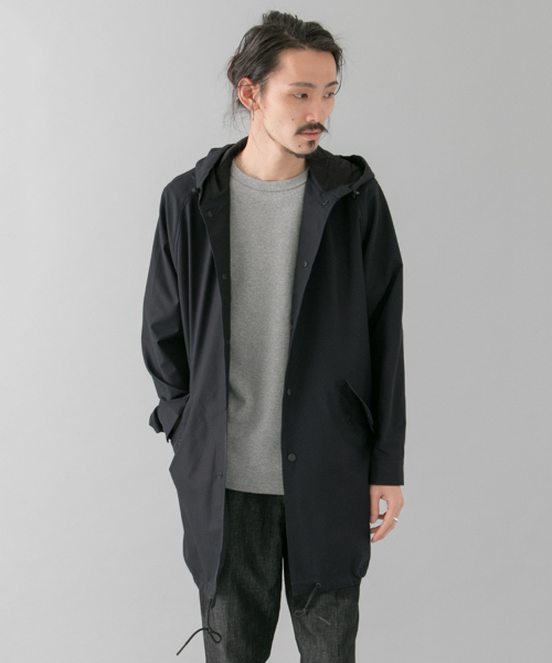 URBAN RESEARCH(アーバンリサーチ)の「URBAN RESEARCH AIRVENTパッカブルコート(その他アウター・メンズ・カーキ/ネイビー・LARGE/MEDIUM)」の1枚目の写真