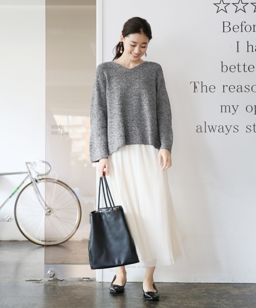 LEPSIM（レプシィム）の「ボンサックショルダーバッグ　745706（ショルダーバッグ・レディース・ブラック/ライトベージュ・ONE SIZE）」の4枚目の写真