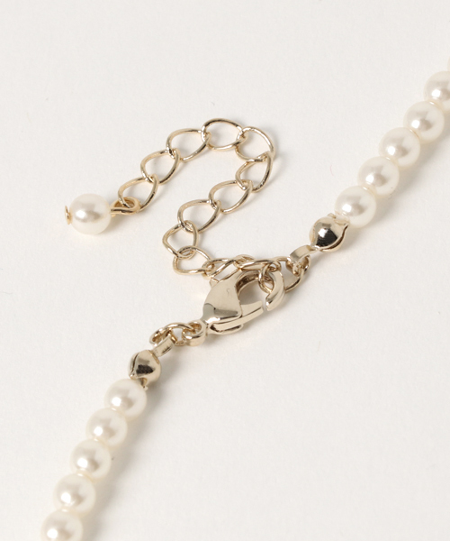 BLUEEAST(ブルーイースト)の「パール&ビジューネックレス(ネックレス・レディース・シルバー/ゴールド・FREE)」の4枚目の写真