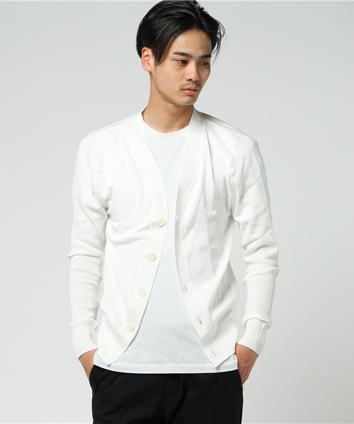 Letroyes(ルトロワ)の「Letroyes Vネックカーディガン(カーディガン/ボレロ・メンズ・ブラック/アイボリー/グレー/ブルー・LARGE/SMALL/MEDIUM)」の1枚目の写真