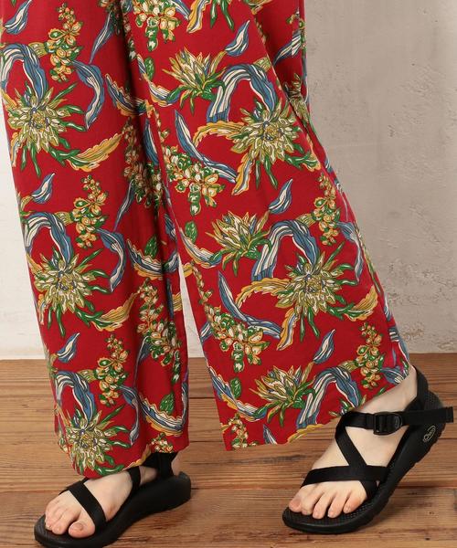 green label relaxing（グリーンレーベルリラクシング）の「[レイン スプーナー]reyn spooner CF BOTA PRT WD パンツ（その他パンツ・レディース・ブラック/レッド・FREE）」の12枚目の写真