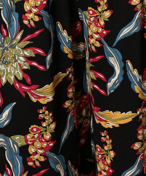 green label relaxing（グリーンレーベルリラクシング）の「[レイン スプーナー]reyn spooner CF BOTA PRT WD パンツ（その他パンツ・レディース・ブラック/レッド・FREE）」の15枚目の写真