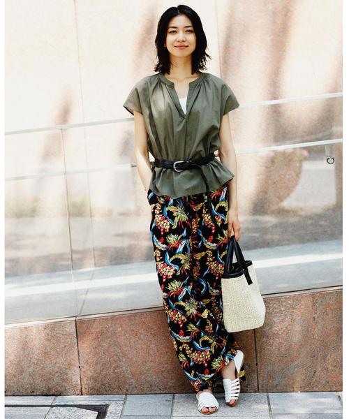 green label relaxing（グリーンレーベルリラクシング）の「[レイン スプーナー]reyn spooner CF BOTA PRT WD パンツ（その他パンツ・レディース・ブラック/レッド・FREE）」の9枚目の写真