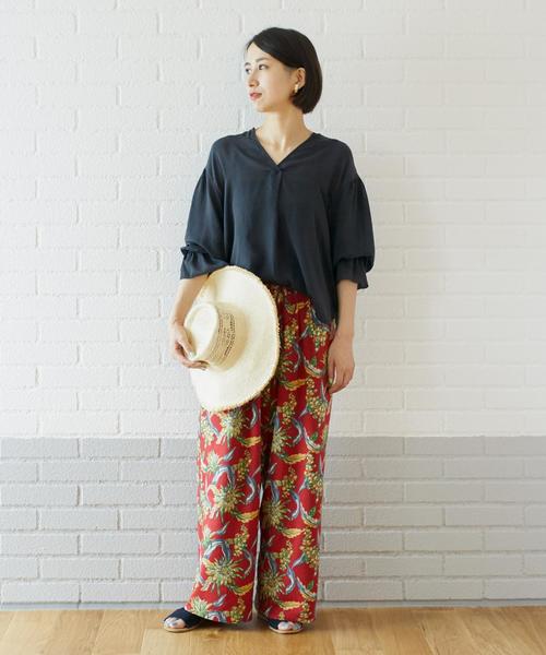 green label relaxing（グリーンレーベルリラクシング）の「[レイン スプーナー]reyn spooner CF BOTA PRT WD パンツ（その他パンツ・レディース・ブラック/レッド・FREE）」の18枚目の写真