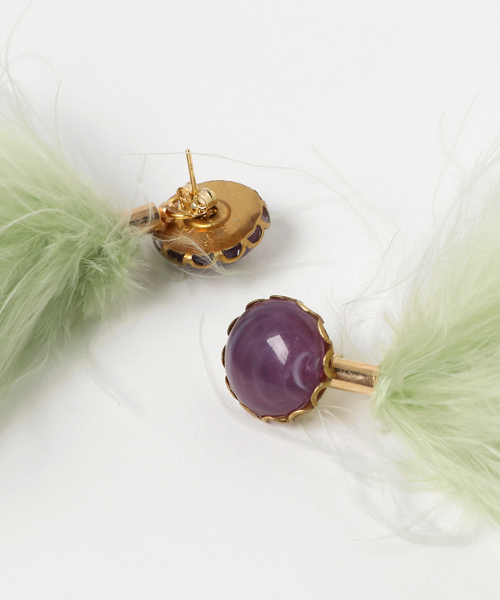 flua(フルア)の「【flua】【Vintage accessory】【16kgp】マラボーファーキャッチ ピアス スノーグリーン(ピアス(両耳用)・レディース・ゴールド・FREE)」の3枚目の写真