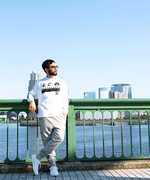 LIBERTY CITY（リバティシティ）の「【LIBERTY CITY/リバティーシティ】 [TEAM LIBERTY CITY] ロングスリーブ Tシャツ（Tシャツ/カットソー・メンズ・ホワイト/ブラック/グレー・LARGE/MEDIUM/SMALL）」の13枚目の写真