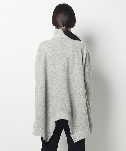 AVIE（アビィ）の「ウールAラインニットトップス（ニット/セーター