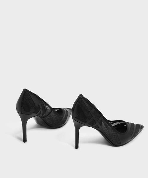 CHARLES & KEITH(チャールズ & キース)の「コントラストトリミングパンプス / CONTRAST TRIMMING PUMPS(パンプス・レディース・ブラック/イエロー・25cm/22.5cm/24.5cm/23.5cm/23cm)」の4枚目の写真