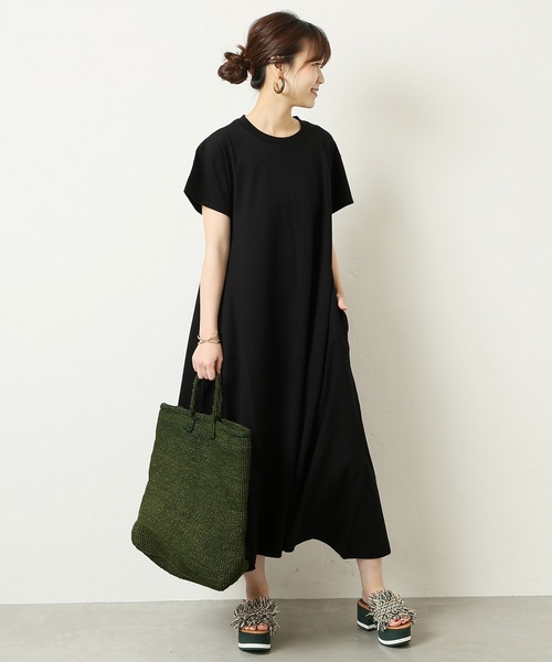 JOURNAL STANDARD(ジャーナルスタンダード)の「ドヅメフレアマキシワンピース◆(ワンピース・レディース・ブラック/ブルー/イエロー・FREE)」の4枚目の写真