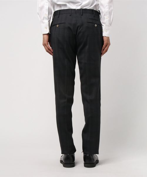 PT01（ピーティーゼロウーノ）の「PT01: トラベラーウール チェック パンツ（スラックス・メンズ・ホワイト×ブラック・44/48）」の2枚目の写真