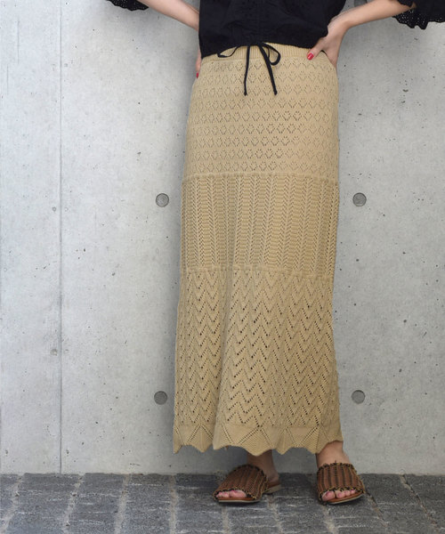 w closet（ダブルクローゼット）の「パネル柄透かし編みロングスカート（スカート・レディース・ホワイト/オレンジ系その他/ライトベージュ・FREE）」の9枚目の写真