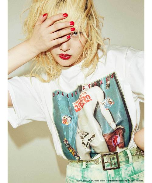 jouetie（ジュエティ）の「THE ROLLING STONES フォトTシャツ（Tシャツ/カットソー・レディース・ブラック/オフホワイト/ピンク・MEDIUM）」の19枚目の写真