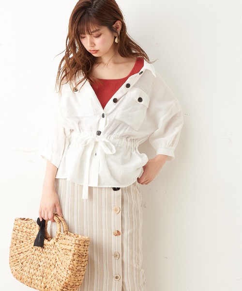 natural couture（ナチュラルクチュール）の「ドロストサファリシャツ（シャツ/ブラウス・レディース・ベージュ/オフホワイト/レンガ・FREE）」の4枚目の写真