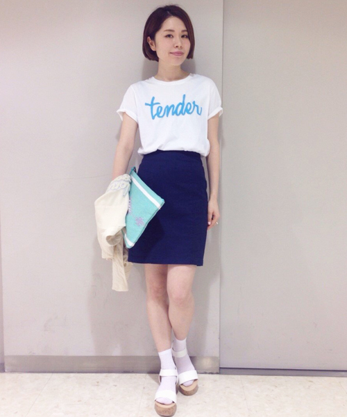 Another Edition（アナザーエディション）の「■AE カラーDNM タイト SK ◆（スカート・レディース・オフホワイト/ライトブルー/ネイビー・MEDIUM/SMALL）」の3枚目の写真