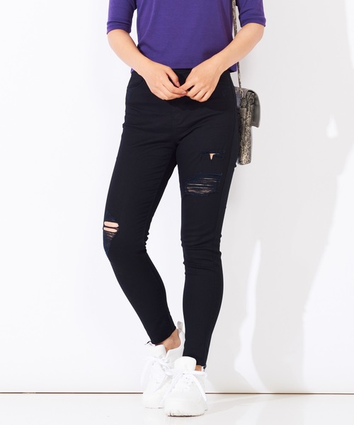 WEGO（ウィゴー）の「WEGO/デイリーハイウエストクラッシュスキニーパンツ（デニムパンツ・レディース・ブラック/インディゴブルー/ダークインディゴブルー・SMALL/MEDIUM/LARGE）」の2枚目の写真