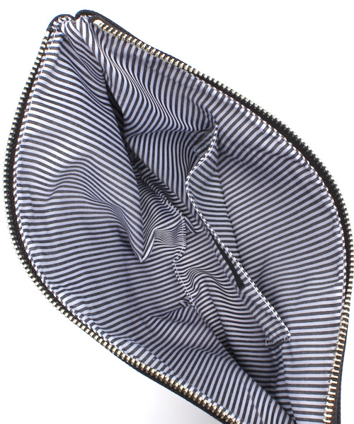 MOUSSY（マウジー）の「BON VOYAGE CLUTCH（クラッチバッグ・レディース・ブラック/ホワイト/ピンク・FREE）」の6枚目の写真